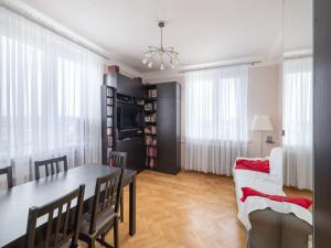 Warszawa, Praga-Północ, Dąbrowszczaków