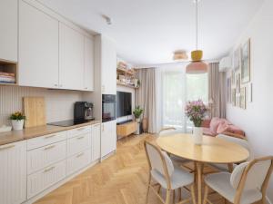 Warszawa, Włochy Stare Włochy, Apartamenty Solipska, Solipska