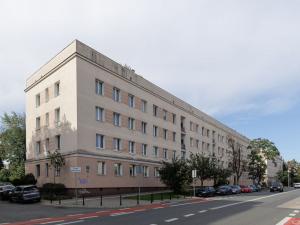 Warszawa, Praga-Południe, Józefa Dwernickiego
